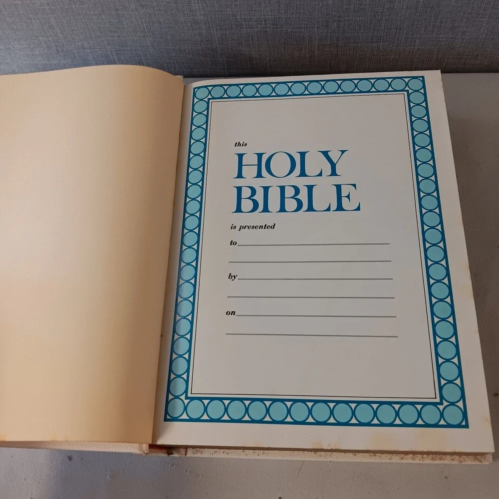 New American Catholic Bible LARGE White Leatherette Hardcover 1971 Record NAB